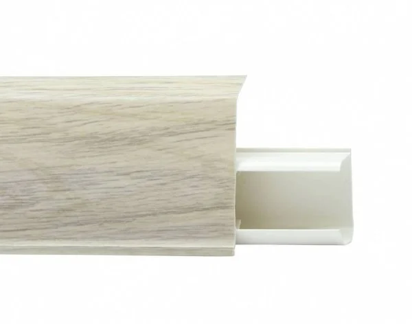 Пластиковый плинтус Royce №526 Дуб Орегон (55х23х2200мм) в Оренбурге