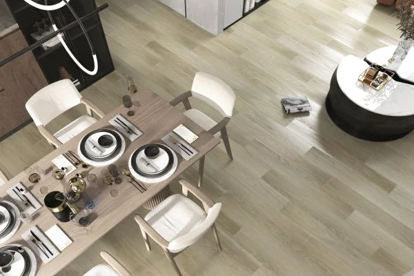 Кварц-виниловая плитка Refloor Fargo Comfort 2101-05 Вяз Оксфорд в Оренбурге