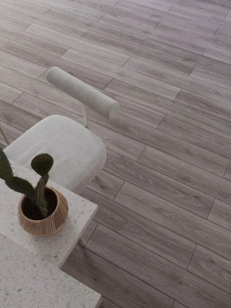 Ламинат Egger PRO 10/33 4V Дуб Камвуния серый EPL221 в Оренбурге