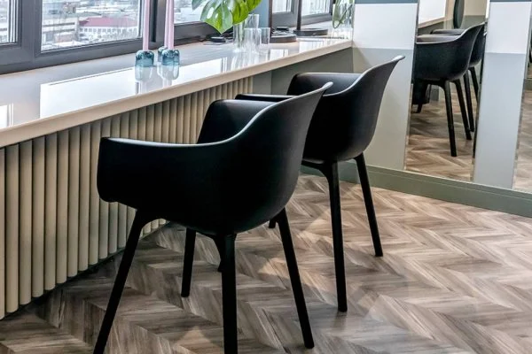 Пробковое покрытие CorkStyle Chevron Silver (1235*305*6 мм) HC в Оренбурге