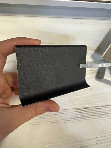 Алюминиевый плинтус Bonkeel ПЛ80 515л Черный (78,5х11,2х2500мм) в Оренбурге