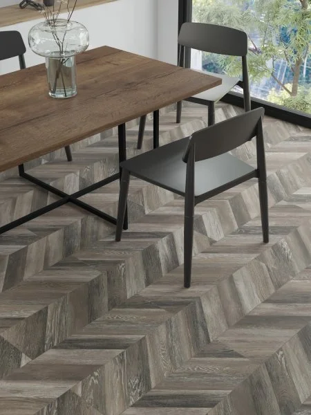 Ламинат Egger PRO 8/33 4V Large Дуб Кестинкорт Шоколад левая EPL240F4CL в Оренбурге