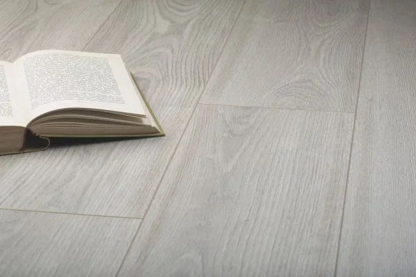 Ламинат Kronopol Platinium Milo Aqua Block 3034 Ferrara Oak в Оренбурге