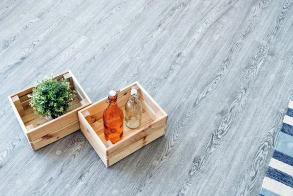 Каменно-полимерная плитка Alpine Floor Classic Ясень ECO 134-6, 4мм 43 класс в Оренбурге