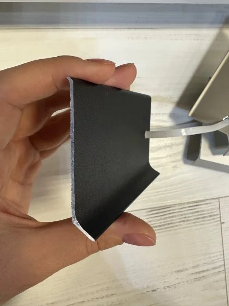 Алюминиевый плинтус Bonkeel ПЛ80 515л Черный (78,5х11,2х2500мм) в Оренбурге