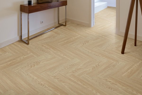 Виниловый пол Floor Factor Herringbone Beige Smoke Oak в #REGION_NAME_DECLINE_PP#